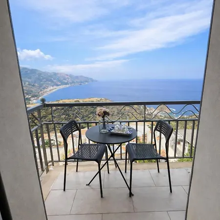 Bed & Breakfast Blue Sky House Taormina