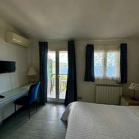 Blue Sky House 3* Taormina